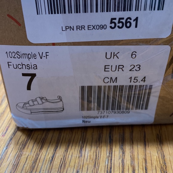 Weestep Toddler Little Kid Boy and Girl Classic Adjustable Strap Sneaker Size 7 - Picture 7 of 7